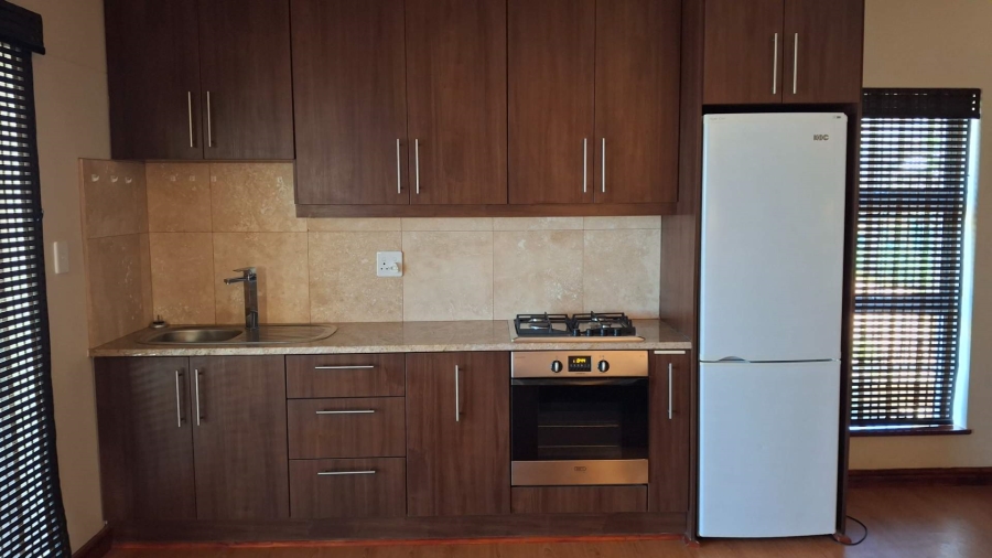 5 Bedroom Property for Sale in Blueberry Hill Western Cape
